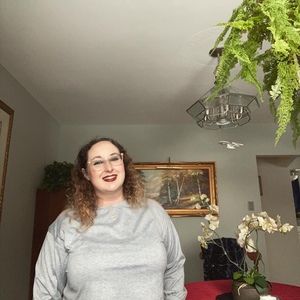Meet your Posher, Allessandra